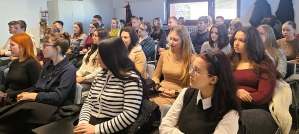 Grad Ivanec raspisao je natječaj za dodjelu studentskih stipendija za akademsku godinu 2025./2026.