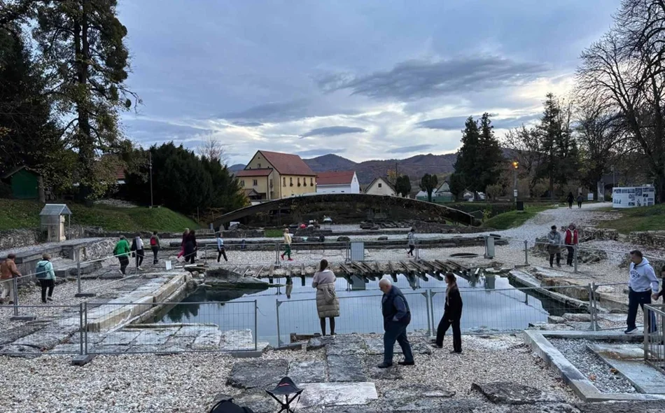Mindfulness šetnjom započelo obilježavanje Dana Grada