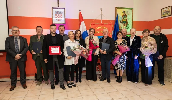 AUDIO I FOTO Priznanje za životno djelo posthumno dodijeljeno Mariu Medenjaku