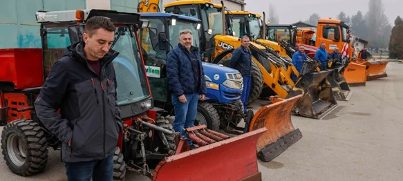 Osigurano 20-ak vozila i radnih strojeva te 200 tona materijala za posipavanje prometnica