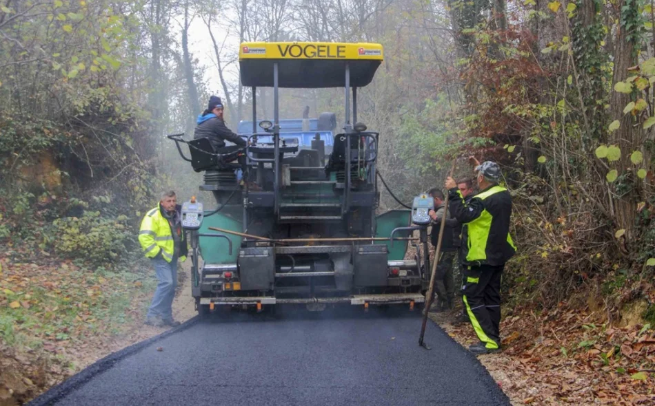 Nastavlja se asfaltiranje novih dionica u Ivancu