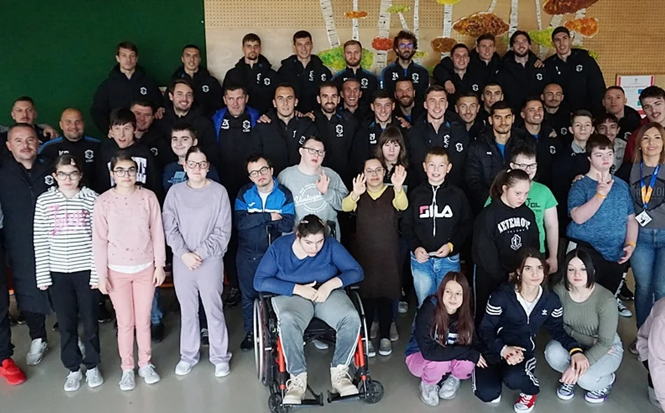 FOTO Nogometaši Varaždina posjetili Centar za odgoj i obrazovanje Tomislav Špoljar