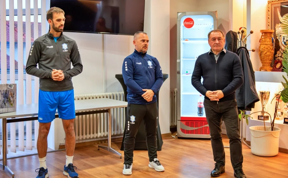 Biskup Radoš blagoslovio nove prostorije NK Varaždina