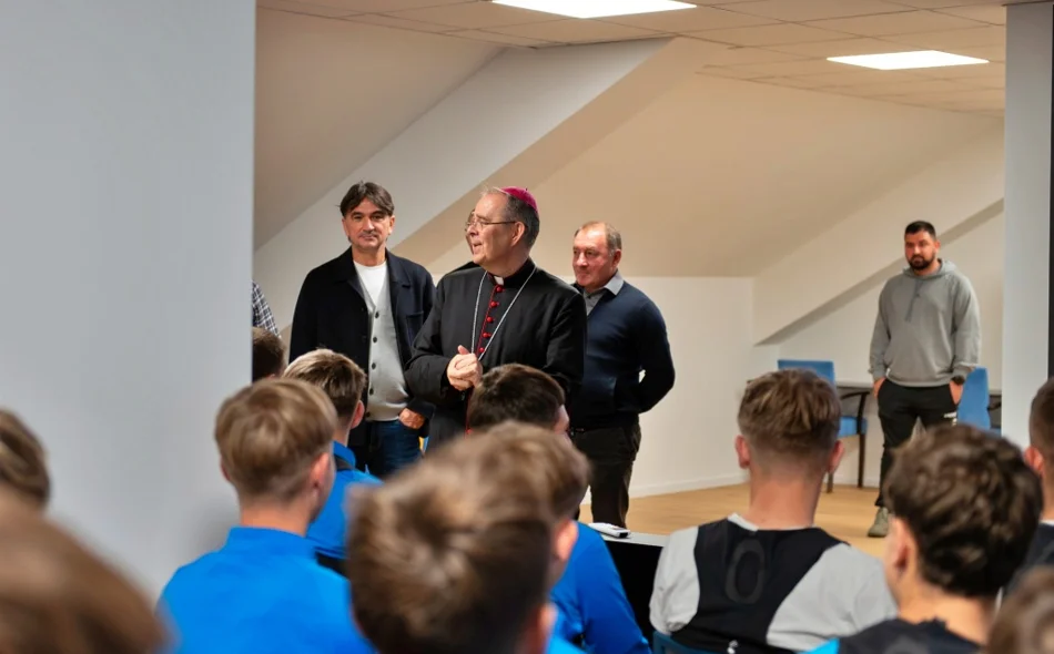 Biskup Radoš blagoslovio nove prostorije NK Varaždina