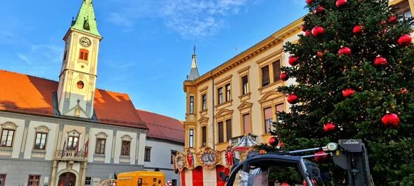 FOTO/AUDIO Grad se licka od ranog jutra za večerašnje otvorenje Adventa u Varaždinu