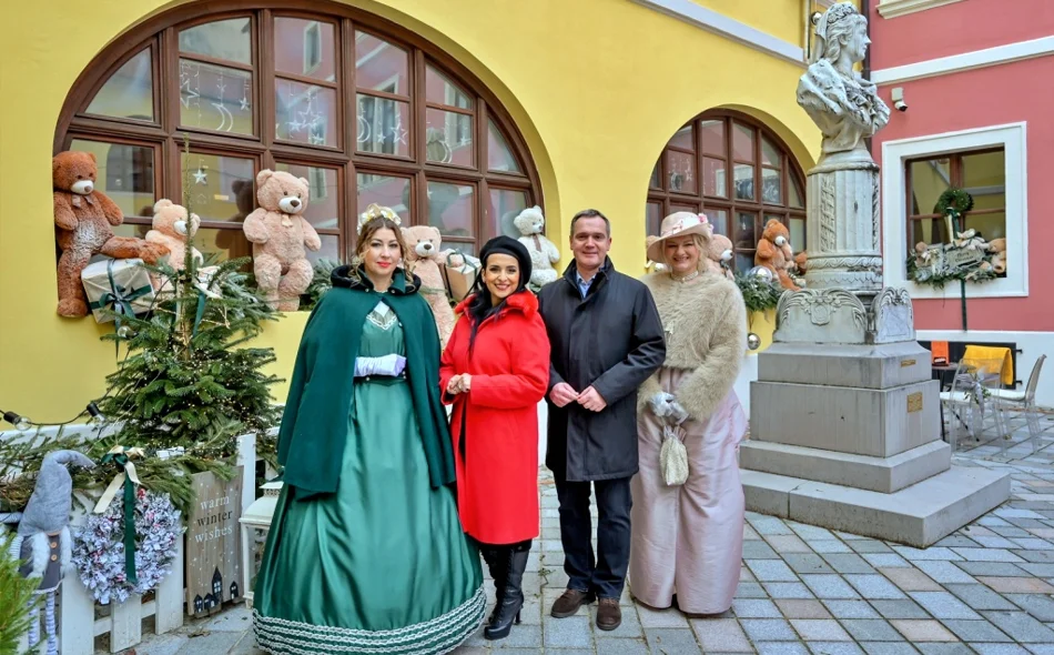 Advent s pričom u Županijskoj palači je pravo toplo mjesto susreta i druženja