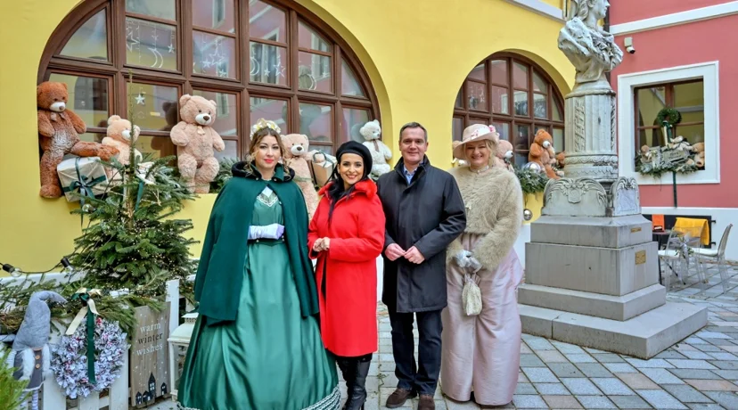 Advent s pričom u Županijskoj palači je pravo toplo mjesto susreta i druženja