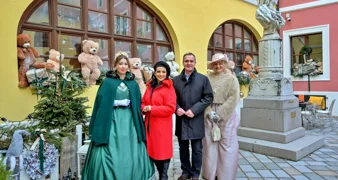 Advent s pričom u Županijskoj palači je pravo toplo mjesto susreta i druženja