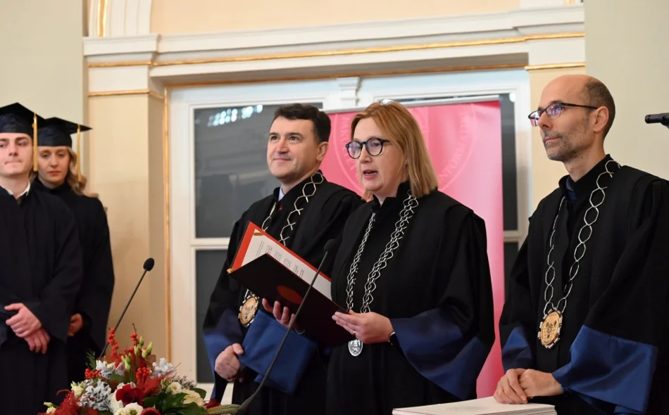 FOTO Promovirano 533 FOI-jevih prvostupnika/ca i magistara/ica