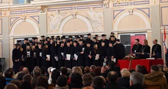 FOTO Promovirano 533 FOI-jevih prvostupnika/ca i magistara/ica