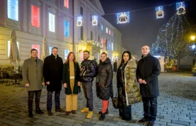 Županijska palača i ove je godine pretvorena u atraktivni adventski kalendar