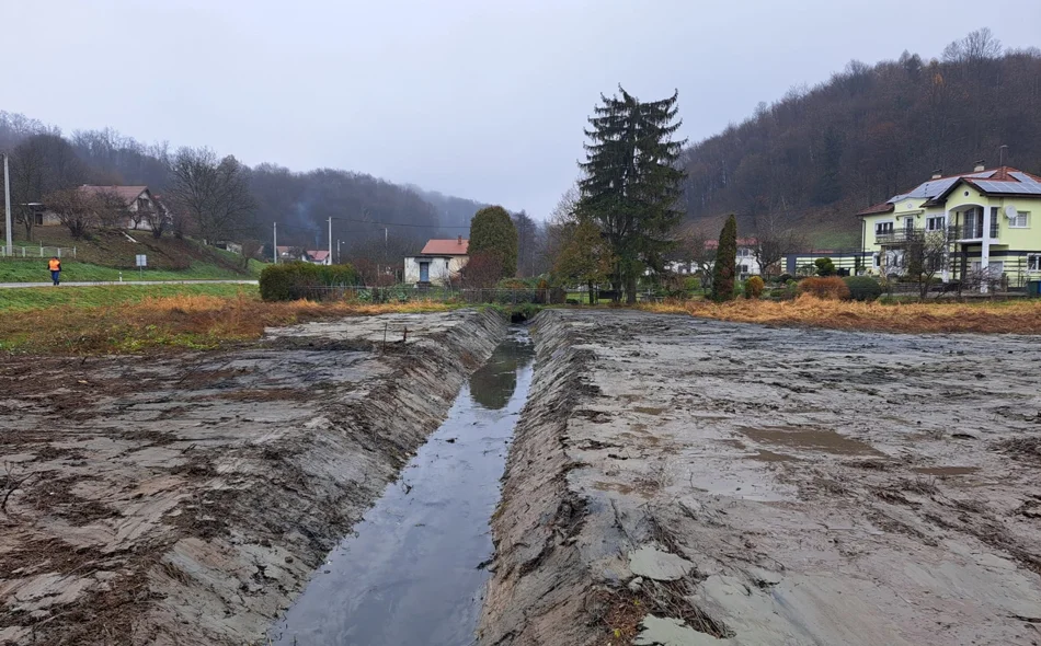 Pravovremenom reakcijom spriječena ozbiljna opasnost plavljenja vrtića, škole i kuća