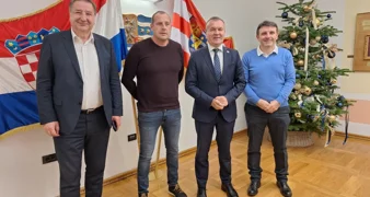 Župan Stričak i gradonačelnik Lepoglave Šoštarić potpisali ugovor o darovanju nekretnine za izgradnju gradske tržnice