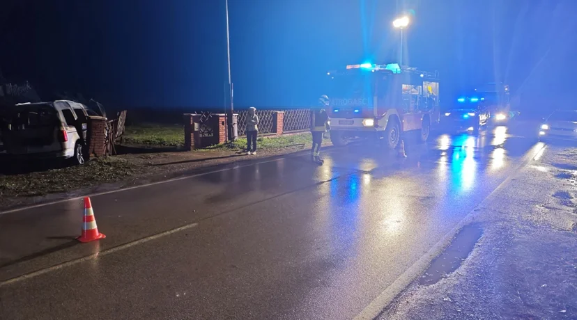 Jutros nakon prometne gorio automobil – srećom, bez ljudskih žrtava!