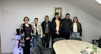 Potpisani novi ugovori o stipendiranju srednjoškolaca i studenata