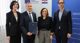 Ravnomjeran razvoj Varaždinske županije - ministrica Hrstić uručila ugovore za dva nova vozila