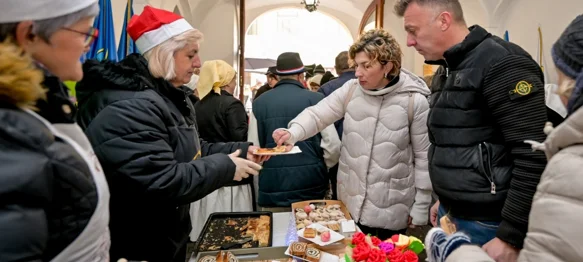 Treća adventska subota u atriju Županijske palače okupila mnoštvo posjetitelja