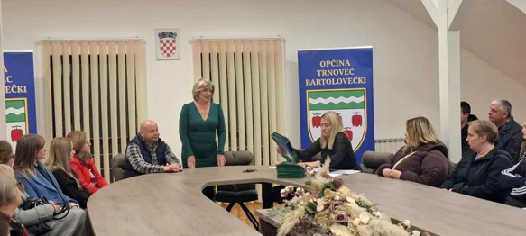Potpisani ugovori o stipendiranju 50 studenata &ndash; Načelnica Vitković: Ovakav broj stipendista razlog je ponosa cijele općine