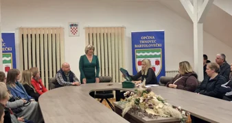 Potpisani ugovori o stipendiranju 50 studenata &ndash; Načelnica Vitković: Ovakav broj stipendista razlog je ponosa cijele općine