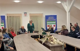Potpisani ugovori o stipendiranju 50 studenata &ndash; Načelnica Vitković: Ovakav broj stipendista razlog je ponosa cijele općine