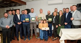 Čak 70 pčelara zlatnih medalja za medare, šampion OPG Pčelarstvo Mišković