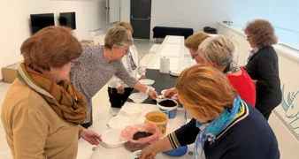 U Muzeju grada Ludbrega muzealci uz pomoć Žena iz Centra svijeta sijali pšenicu