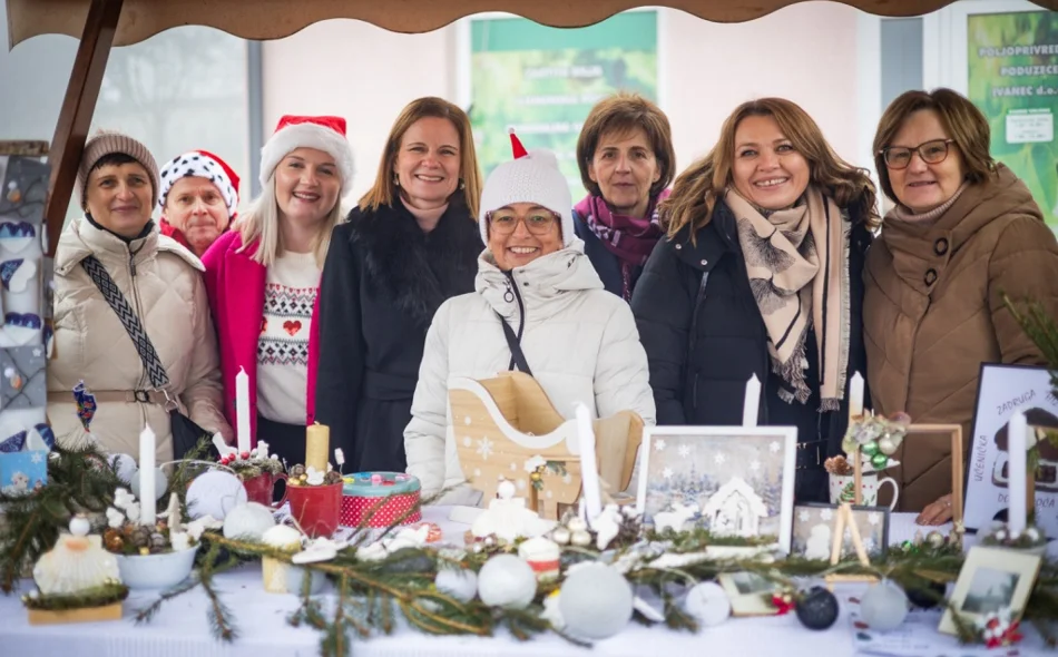 FOTO Prava božićna čarolija - evo kako je bilo na Dječijem Adventu na Voći