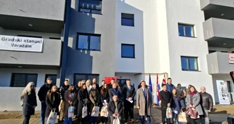 FOTO/AUDIO Uručeni ključevi prvim stanovnicima novog varaždinskog naselja