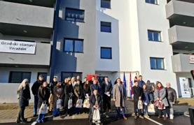 FOTO/AUDIO Uručeni ključevi prvim stanovnicima novog varaždinskog naselja
