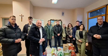 Mladež HDZ-a predala donaciju socijalnoj samoposluzi &bdquo;Kruh sv. Antuna&rdquo;