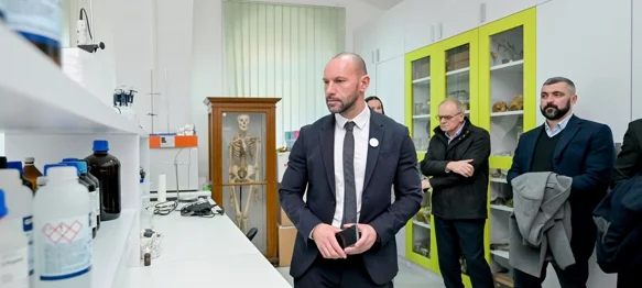 Stara škola u Svetom Iliji i gimnazijski Laboratorij postaju centri za poslove budućnosti