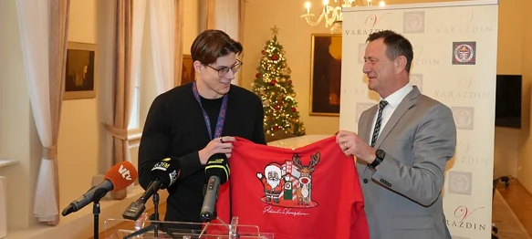 AUDIO Prijam za brončanog plivača Luku Cvetka