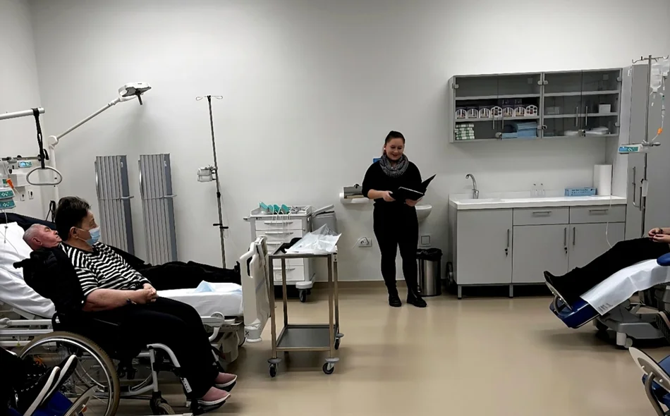 Klara Jelenski unijela duh blagdana na odjel dnevne onkološke bolnice