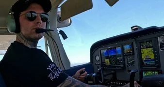 Iz kuhinje u pilotsku kabinu - poznati chef Mario Mandarić u Varaždinu stekao licencu pilota