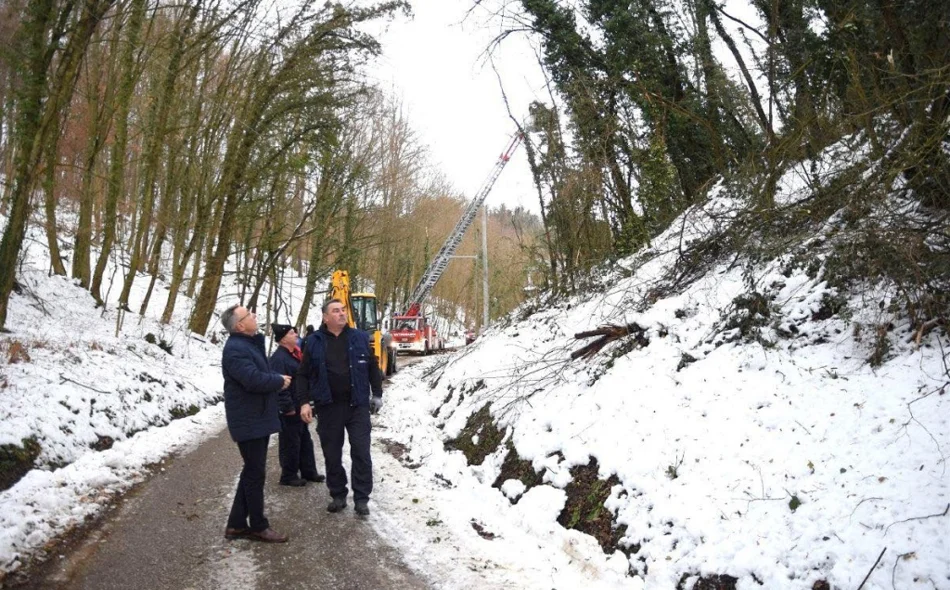 Lavina zatrpala cestu prema Ivančici, Batinić: Mi ovdje najbolje znamo sve opasnosti i ćudi Ivančice