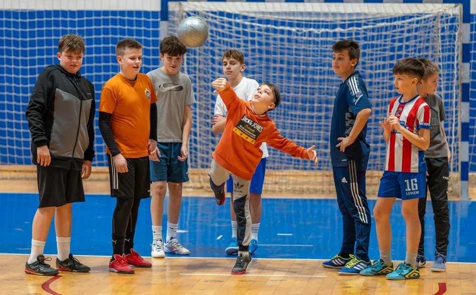 FOTO Sport, igra i nova iskustva izazvali veliko zanimanje osnovnoškolaca