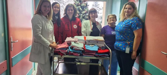 Donacija odjeće i pribora rodilištu varaždinske bolnice