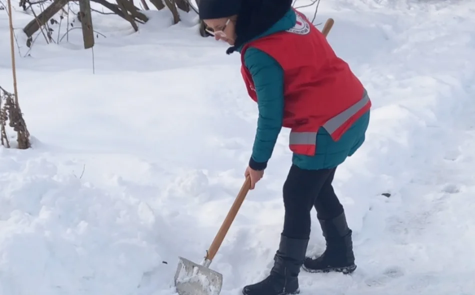 Svakodnevno na terenu, u otežanim zimskim uvjetima vode brigu skoro o 600 nemoćnih, bolesnih i potrebitih osoba