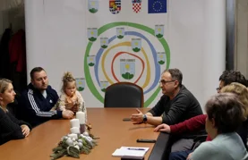 Grad Ludbreg pružio podršku malenoj Anđelini koja boluje od rijetke progresivne bolesti