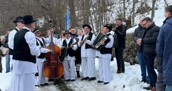 U organizaciji KUD-a &bdquo;Cvetlinski zvon&ldquo; i Vinogradarske udruge Gerico, u Jamnu održan 18. Vincekov rez