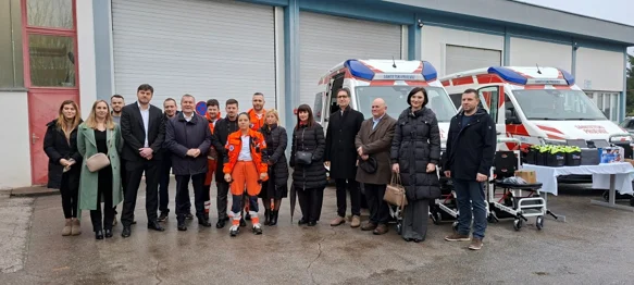 Zavodu za hitnu medicinu uručena nova vozila i čitav niz suvremene medicinske opreme