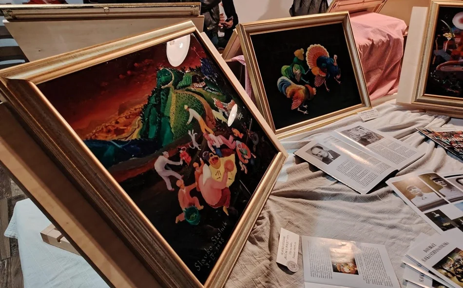 Prvi put predstavljena zajednička izložba voćanske naive