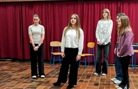 FOTO Učenici topličke Osnovne škole nakratko oživjeli legende o Varaždinskim Toplicama