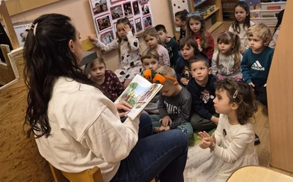 Mališani iz Dječjeg vrtića u Kozarčevoj upoznali čarobni svijet knjižnica