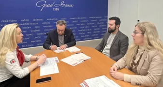 Potpisan ugovor za 2026. o sufinanciranju pomoći u kući za 15-ak starijih i nemoćnih osoba