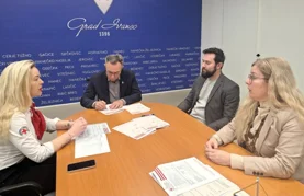 Potpisan ugovor za 2026. o sufinanciranju pomoći u kući za 15-ak starijih i nemoćnih osoba