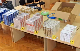 Pala četvorka s velikom količinom duhana, droge i oružja!