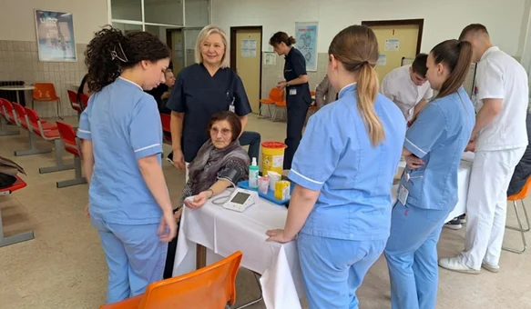 Zdravstveni djelatnici OB Varaždin darivanjem krvi obilježili Svjetski dan bolesnika