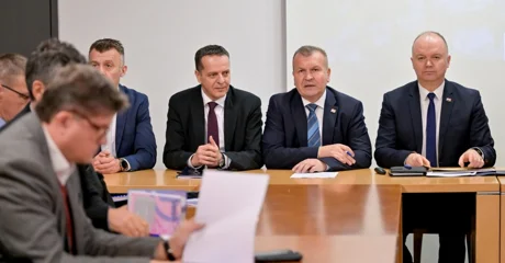 Sastanak župana s gradonačelnicima i načelnicima te ministrom demografije u Novome Marofu