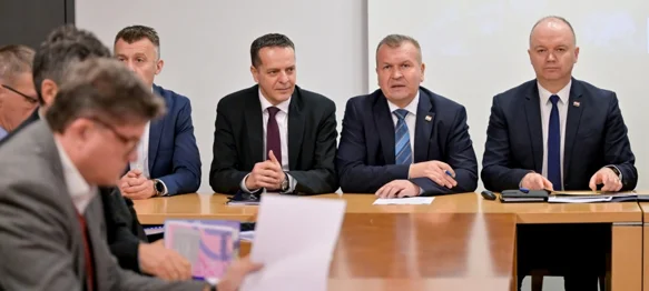 Sastanak župana s gradonačelnicima i načelnicima te ministrom demografije u Novome Marofu